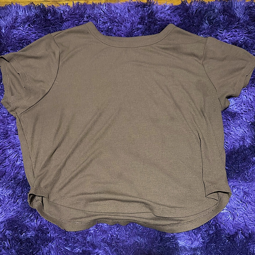 Ultralite Brown Short Sleeve Crop Size XL